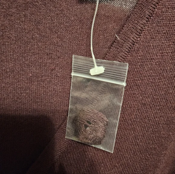 #161 Apostrophe- Burgundy Button-up front Cardigan-sz.XL - Picture 7 of 7